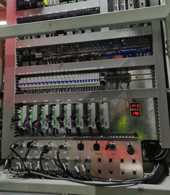 鋰電焊接設備控制柜